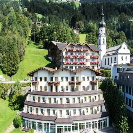 Ferienhotel Hoppet Hart im Zillertal Exterior photo