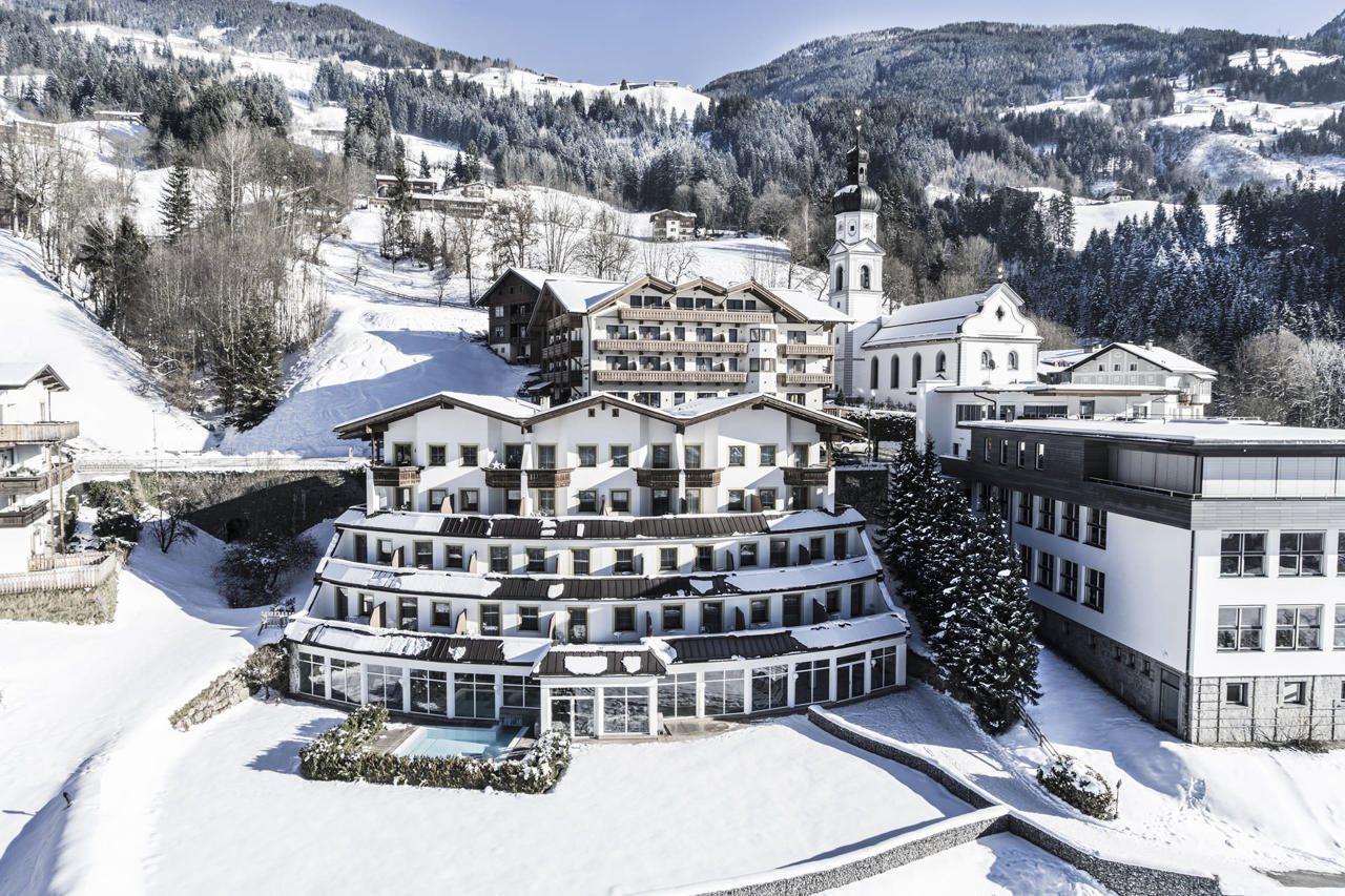 Ferienhotel Hoppet Hart im Zillertal Exterior photo