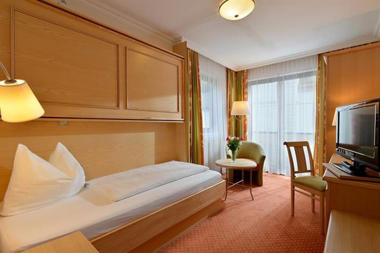 Ferienhotel Hoppet Hart im Zillertal Exterior photo